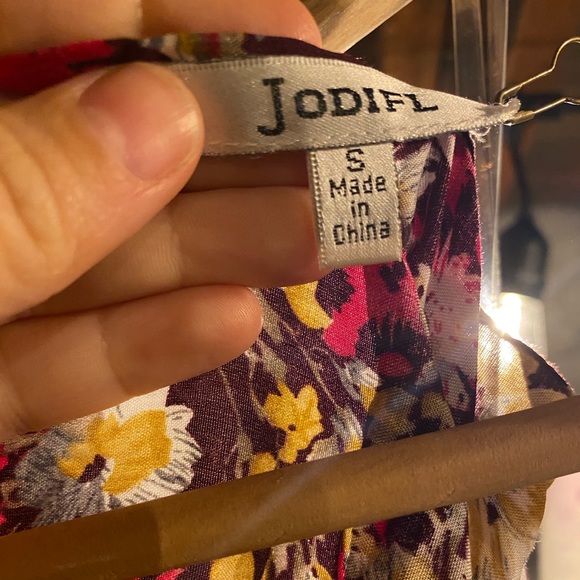 Shawl - Picture 4 of 5